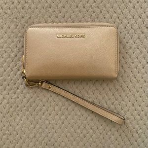Michael Kors Gold Wristlet Phone Case Wallet